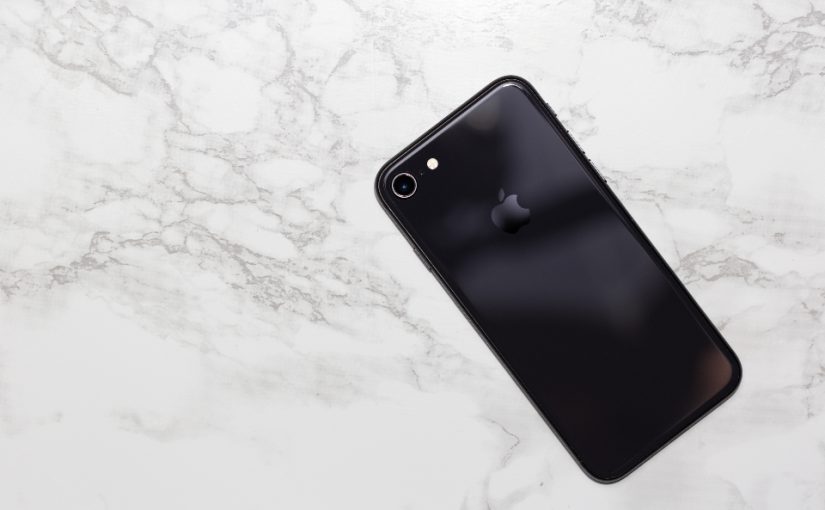 Aquos Crystal: Sharp stellt ein fast rahmenloses Smartphone vor