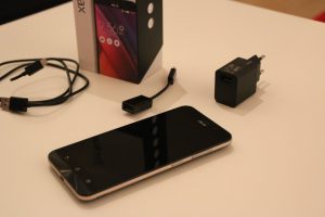 ASUS Zenfone Max2
