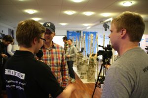 Intel bloghuette interview mobilegeeks techlounge