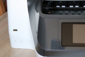 HP OfficeJet Pro 8720 USB und Powerknopf