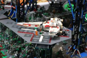 Maker faire berlin 2017 013 lego star figther star wars