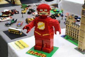 Maker faire berlin 2017 021 lego the flash