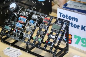 Maker faire berlin 2017 130 totem starter kit