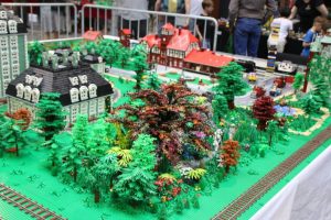 Maker faire berlin 2017 206 lego wald park