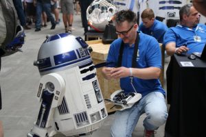 Maker faire berlin 2017 259 r2d2 gesteuert