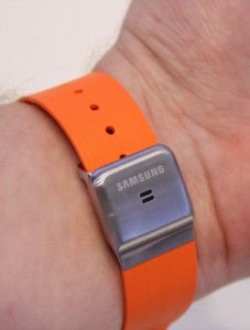 Galaxy gear mikrofon clip