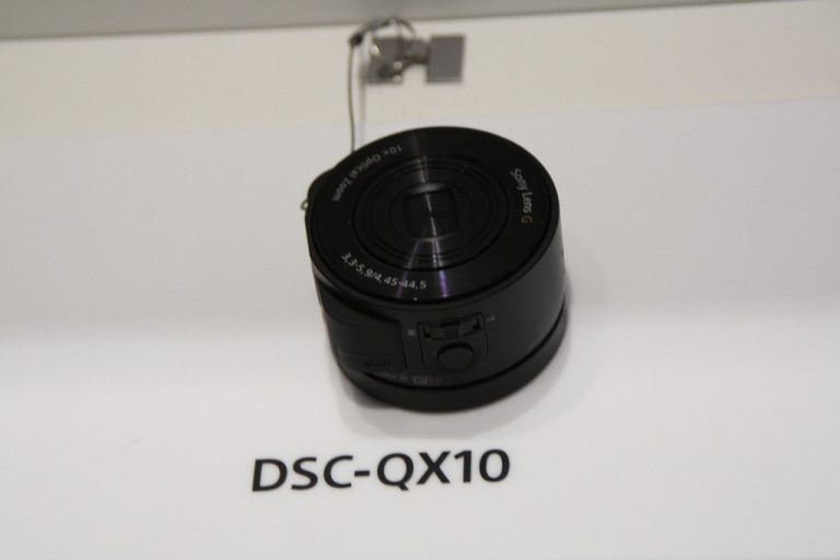 Sony cybershot qx10